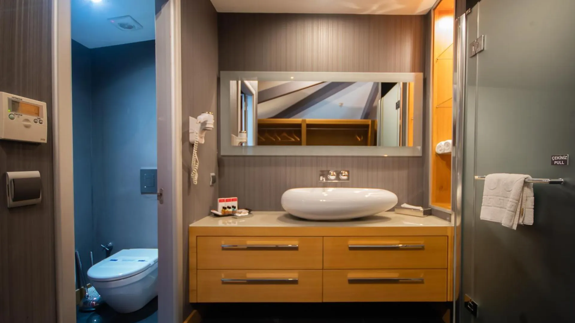 Vernazza Suites Istanbul Hotel